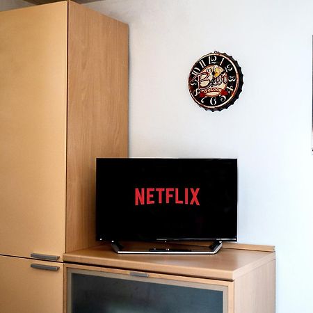 Вилла Leitmotiv Ospitality House Бари Экстерьер фото