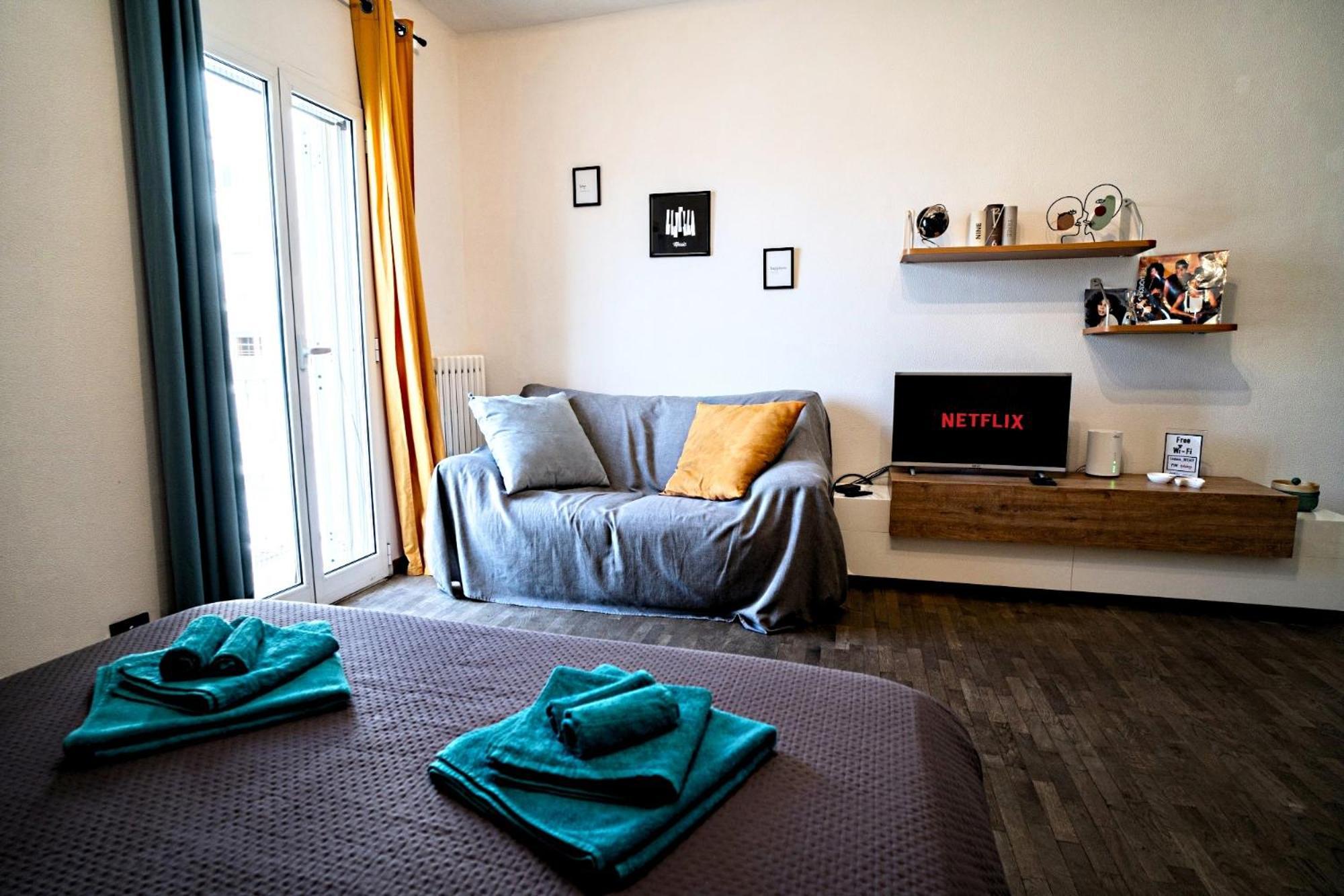 Вилла Leitmotiv Ospitality House Бари Экстерьер фото