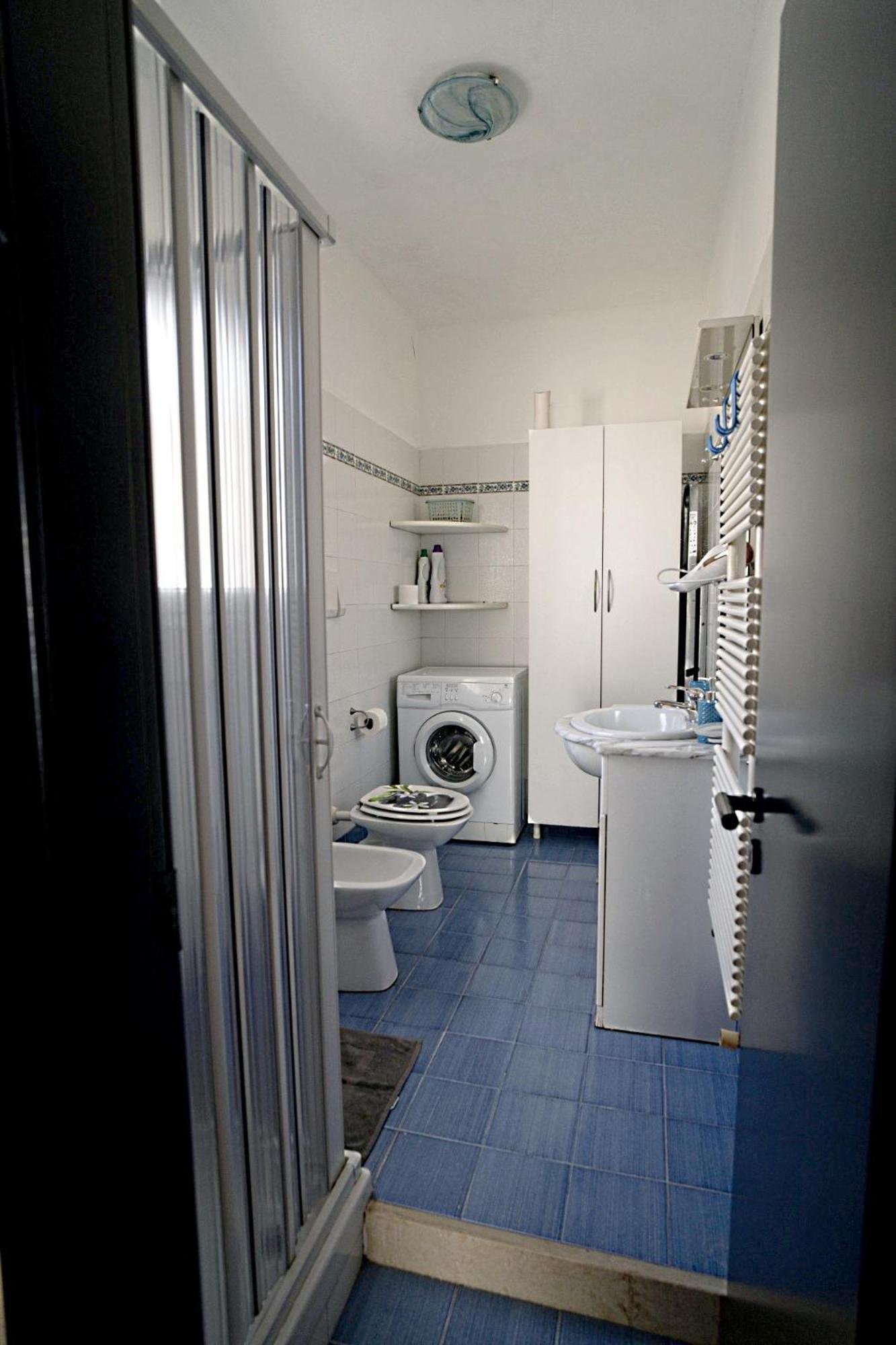 Вилла Leitmotiv Ospitality House Бари Экстерьер фото